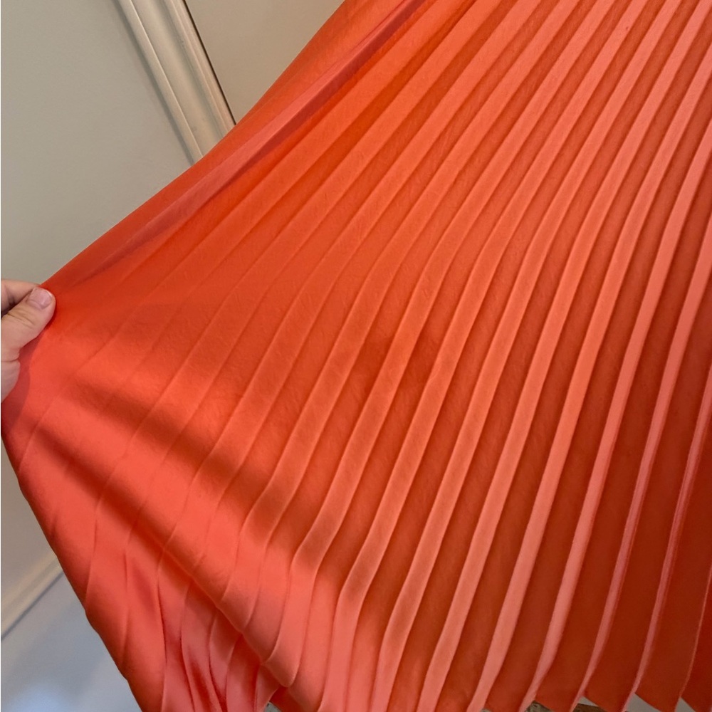 A.L.C. 
Hollie Pleated Empire-Waist Midi Dress - Picture 7 of 10